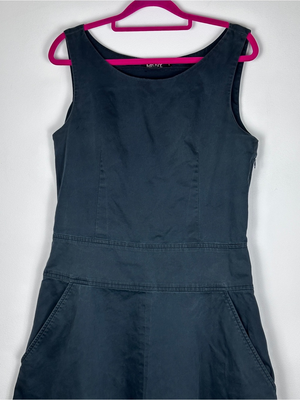DKNY Donna Karan New York Sleeveless Cotton Fit & Flare Dress Size 6 Navy